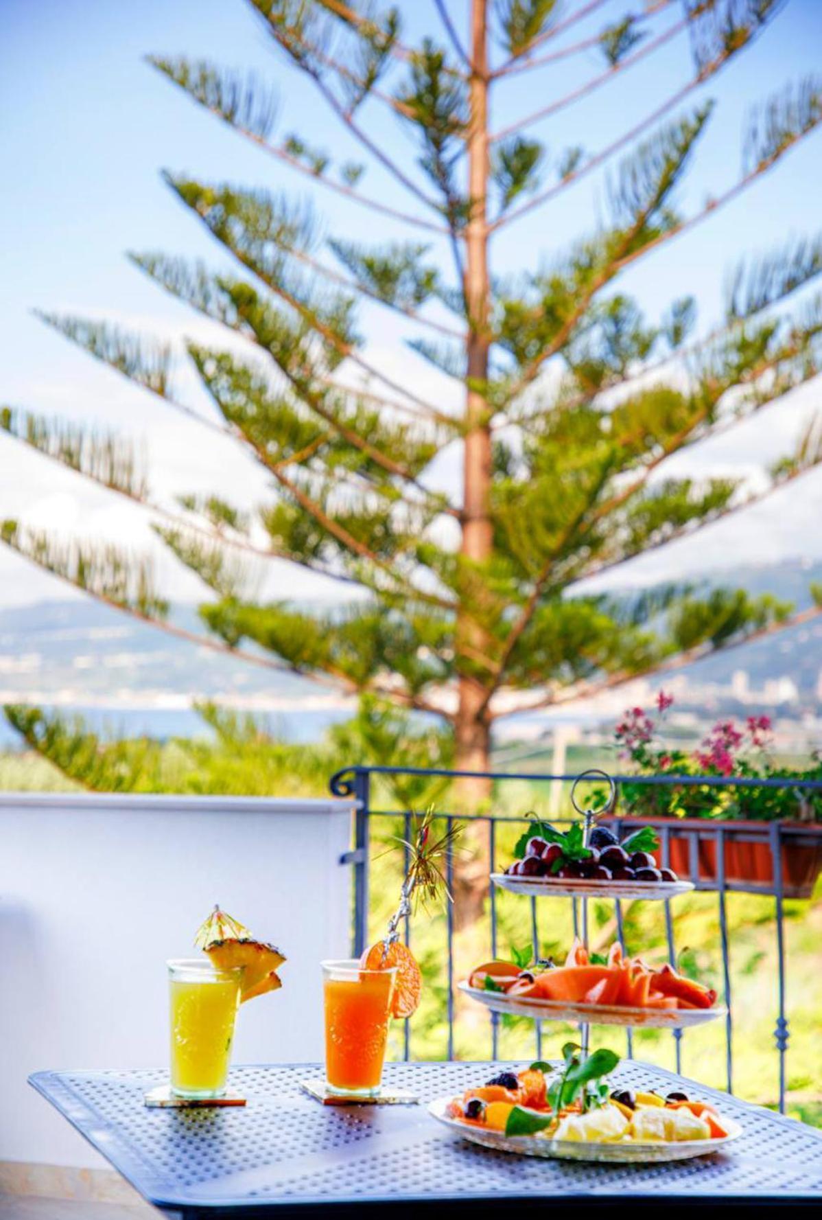 Bed and Breakfast Residenza Anna Calabria Бріатіко Екстер'єр фото